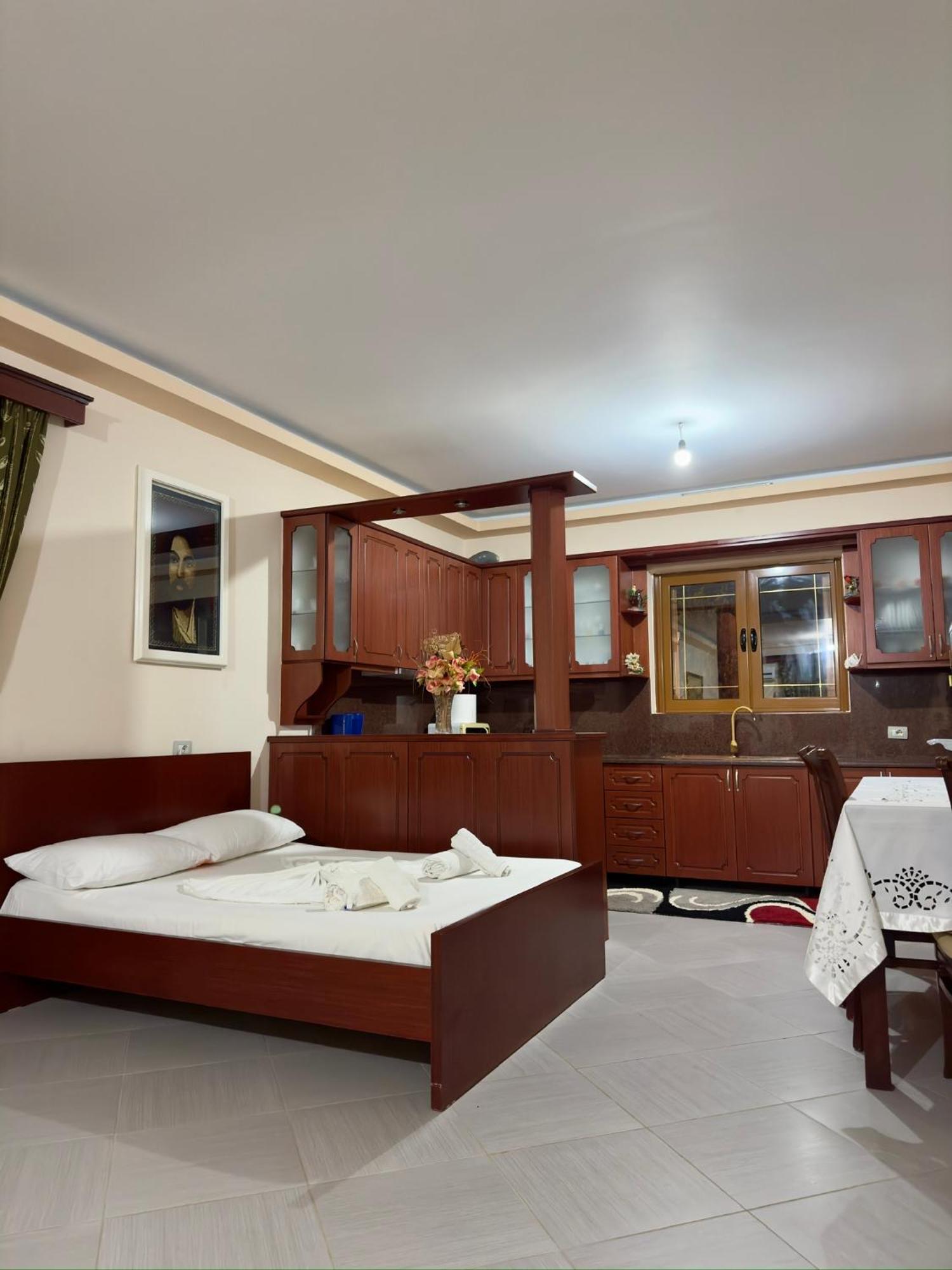 Melita Apartments Ksamil Esterno foto