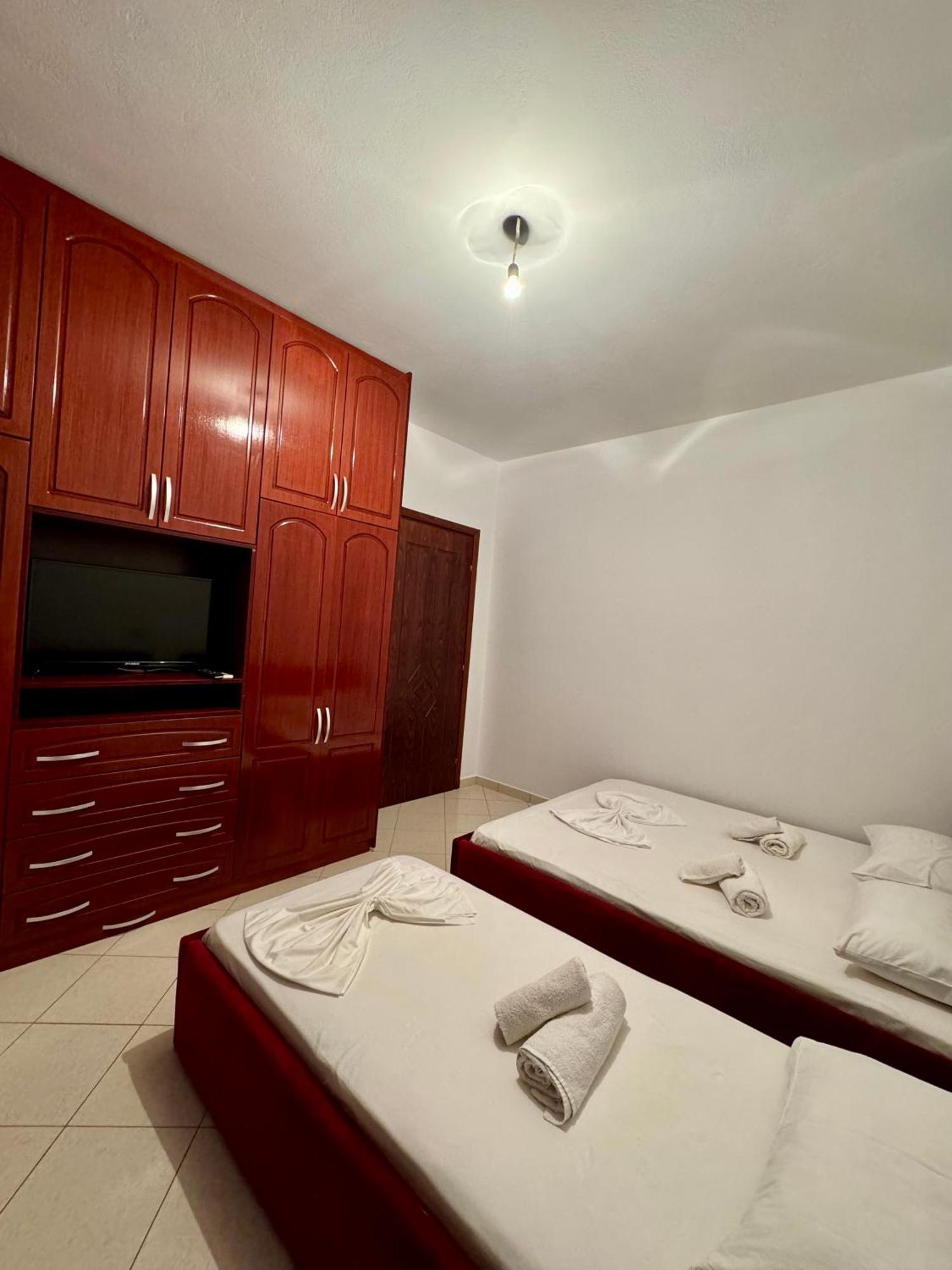 Melita Apartments Ksamil Esterno foto